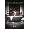 The Nice House on the Lake 2 de 12