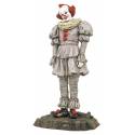 Pennywise It: Chapter Two - Diamond Gallery Figura 25 cm