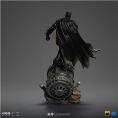 Art Scale Batman Deluxe (Black Version Exclusive) - Iron Studios Figura Escala 1/10