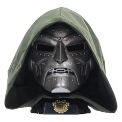 Réplica Casco Doctor Doom Hasbro - Marvel Legends Fantastic 4