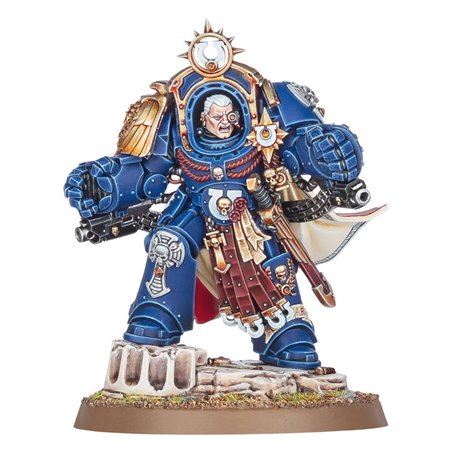 Ultramarines Marneus Calgar con Armadura de Antilochus